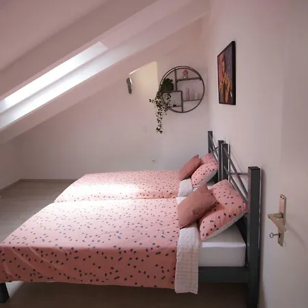 Ipanema Attic 公寓 图兹拉