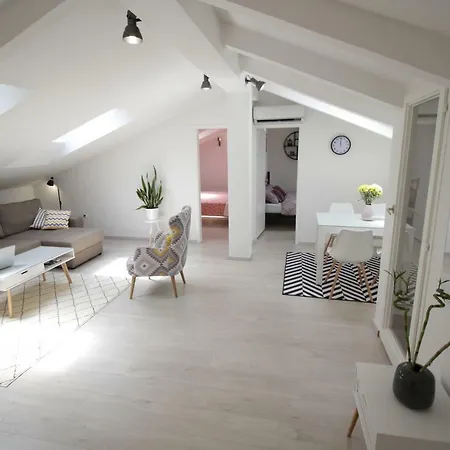 Ipanema Attic * 图兹拉